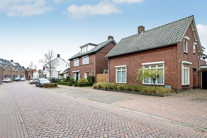 Bekijk foto 40 van Molenstraat 31