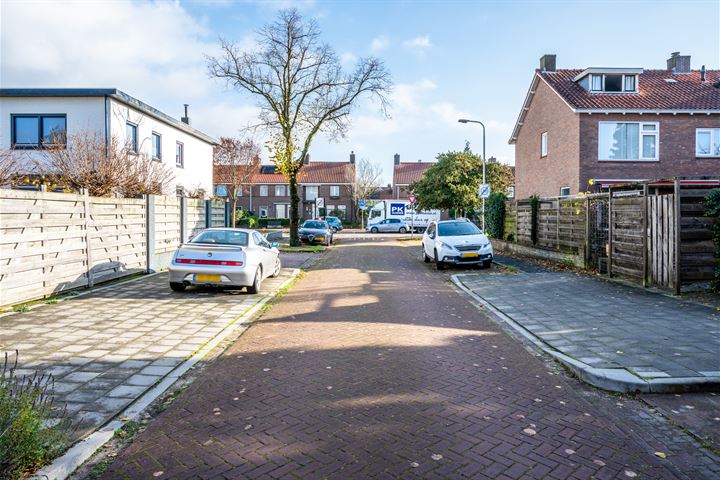 Bekijk foto 46 van Ingenhouszstraat 3