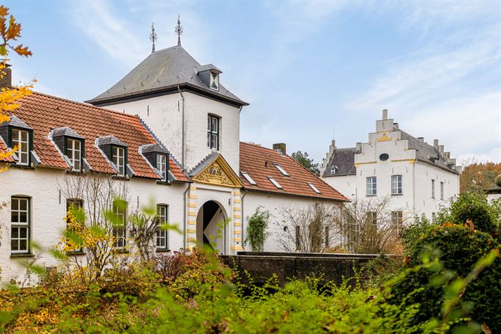 Bekijk foto 3 van Kasteel Nieuwenbroeck 6