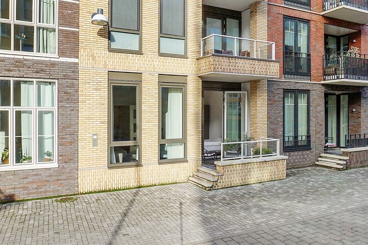 Bekijk foto 32 van Gerrit Rietveldsingel 43