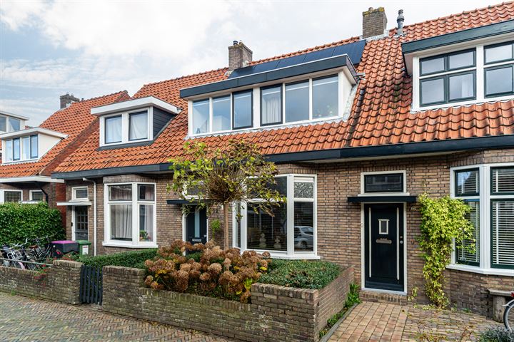 Bekijk foto 40 van Mezenstraat 12