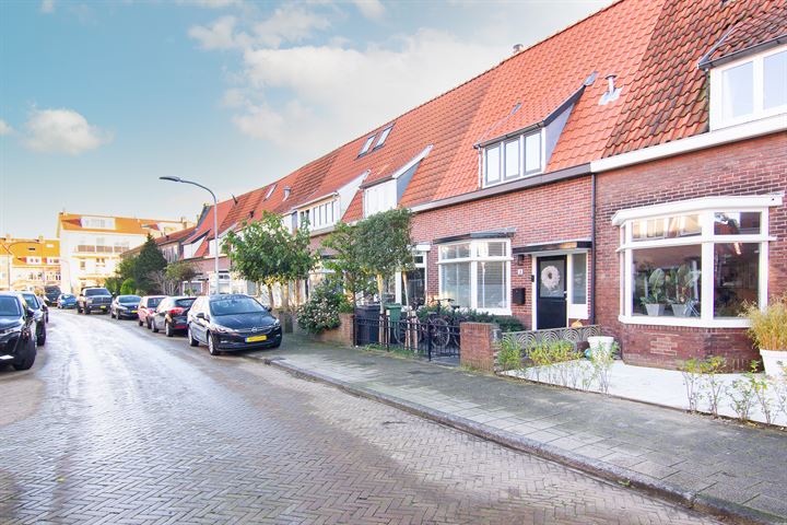 Bekijk foto 36 van Ooievaarstraat 12