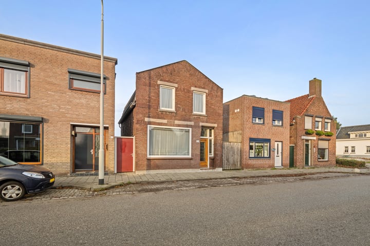 Bekijk foto 36 van Hulsdonksestraat 106