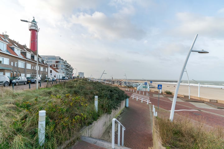 Bekijk foto 46 van Vuurtorenweg 131-.