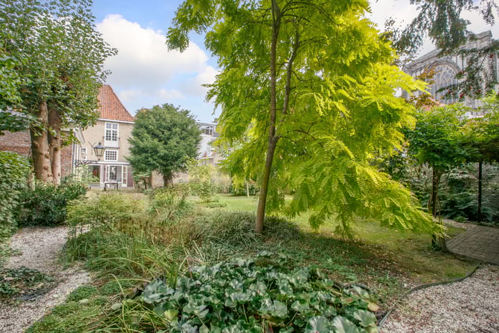 Photo 27 of Voorstraat 19