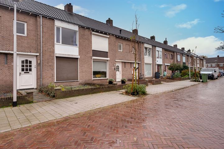 Bekijk foto 2 van Reestraat 18