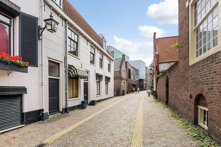 Bekijk foto 31 van Lange Begijnestraat 3