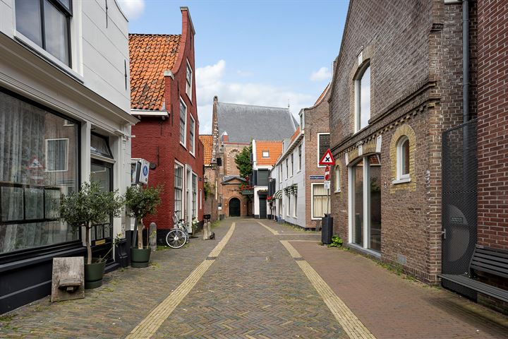 Bekijk foto 30 van Lange Begijnestraat 3