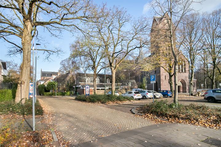 View photo 55 of Sint Vincentiusstraat 109