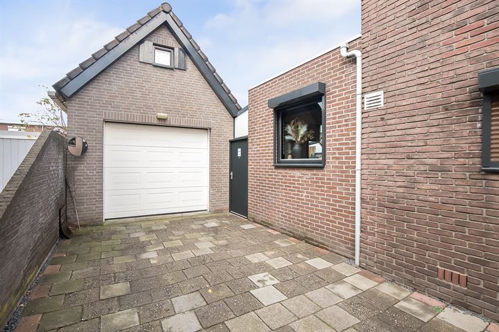 Bekijk foto 35 van Schoenmakersstraat 6