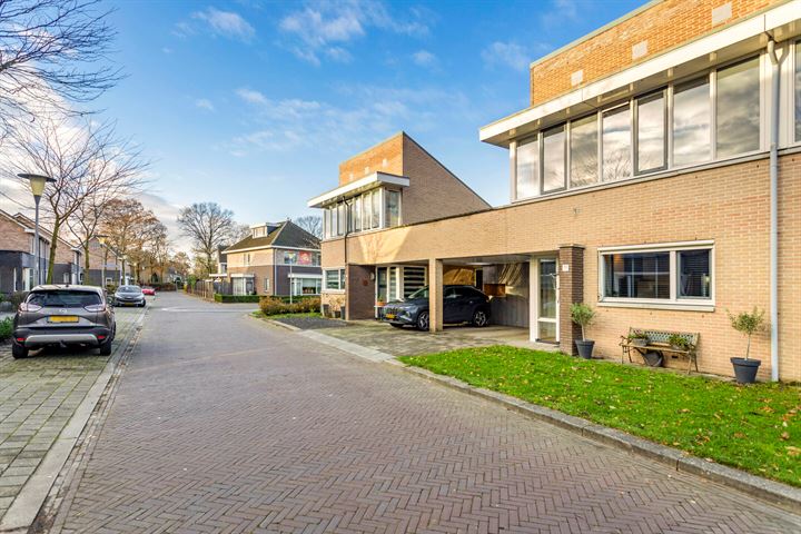 Bekijk foto 3 van Korhoenstraat 10