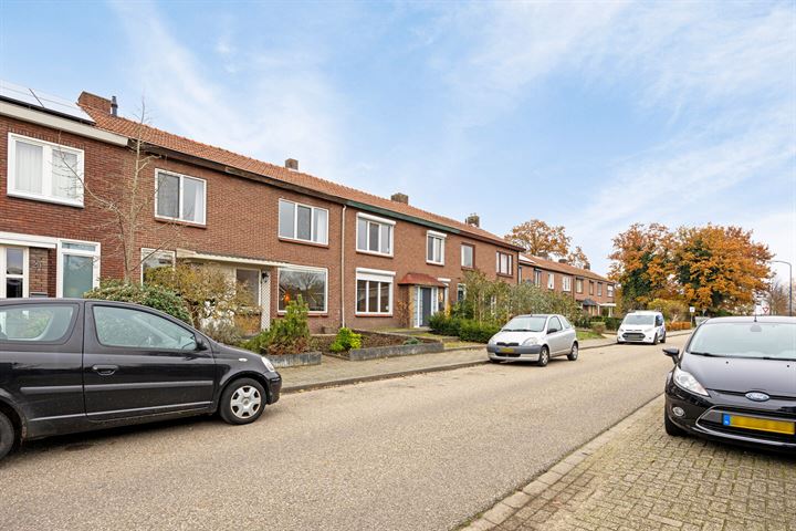 Bekijk foto 32 van Schoolstraat 31