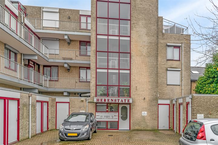 Bekijk foto 3 van Beatrixstraat 23