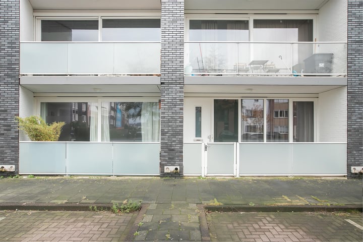 Bekijk foto 30 van Achillesstraat 3