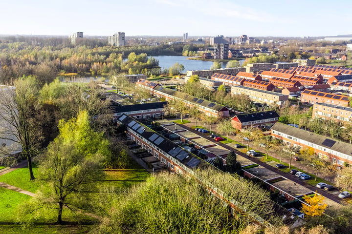 Bekijk foto 29 van Keurvorstlaan 35