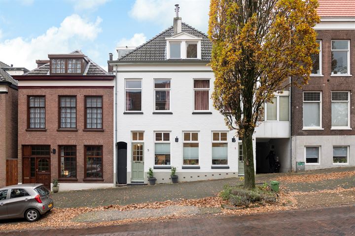 Bekijk foto 1 van Oranjestraat 5