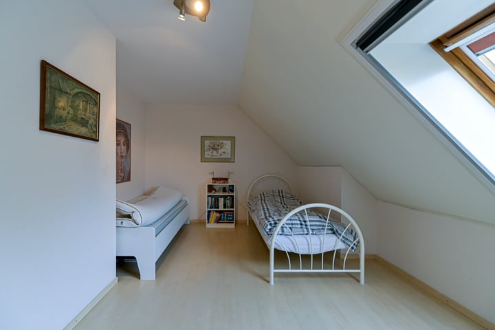 View photo 21 of Prinses Beatrixstraat 36