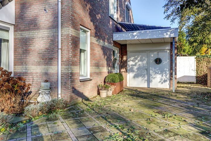 Bekijk foto 76 van Meester Kesselsstraat 13