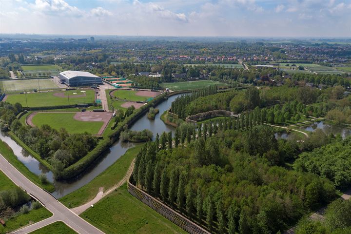 Bekijk foto 56 van Van Ravesteijnstraat 12