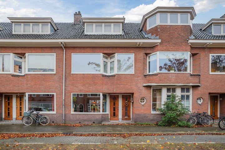 Bekijk foto 1 van Rhijnvis Feithstraat 24