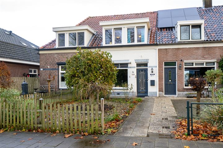 Bekijk foto 1 van Bornsestraat 182