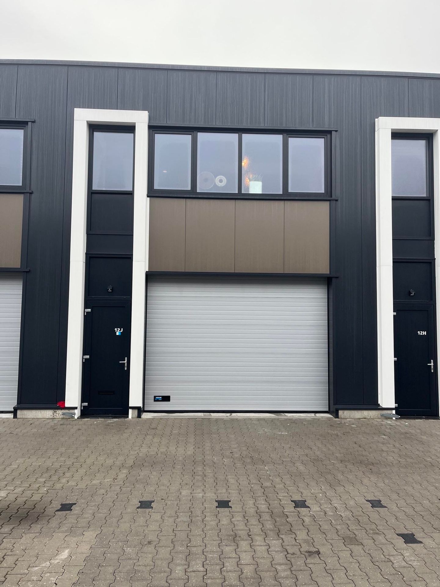 View photo 5 of Smitspol 12-j