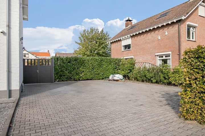 View photo 44 of Oostgroeneweg 8