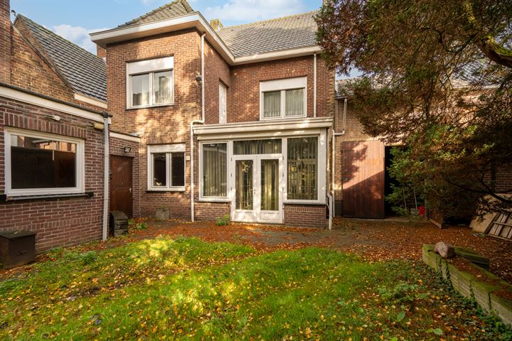 View photo 20 of Kerkstraat 154