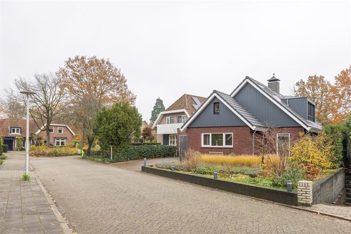 Bekijk foto 3 van Steinwegstraat 26