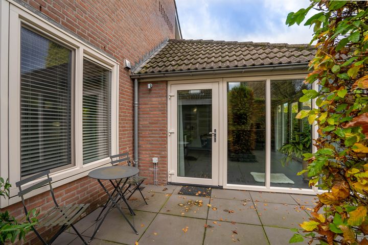 Bekijk foto 40 van Hendrikstraat 14