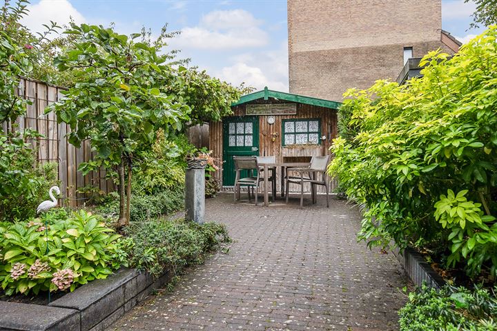 Bekijk foto 32 van Florence Nightingalestraat 86