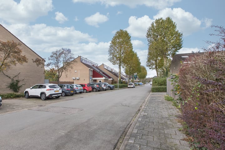 View photo 49 of Kennedystraat 16