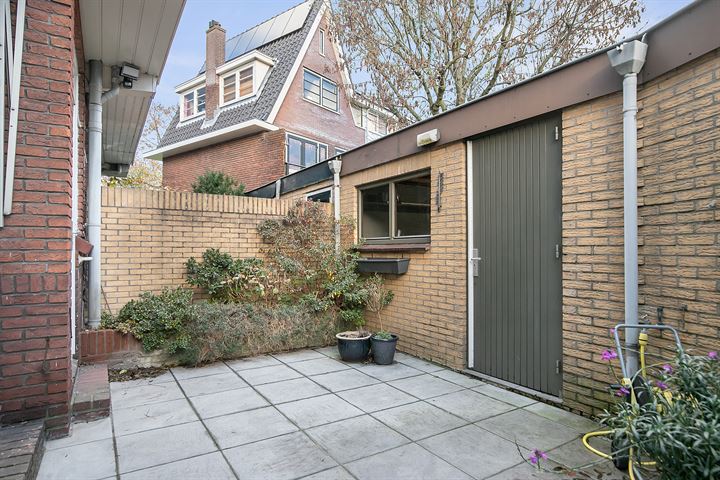 Bekijk foto 32 van Jan Luykenstraat 62