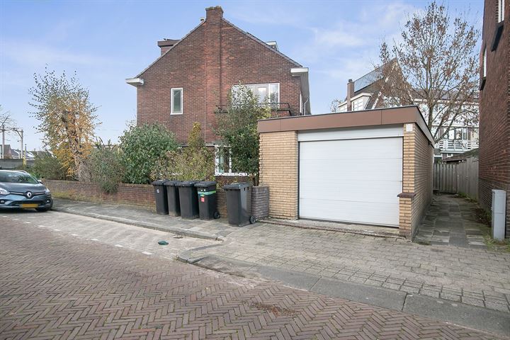 Bekijk foto 36 van Jan Luykenstraat 62