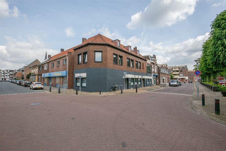 Bekijk foto 31 van Schoolstraat 35