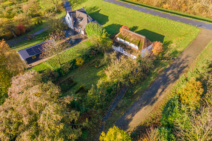 Bekijk foto 2 van Lekdijk Oost 22