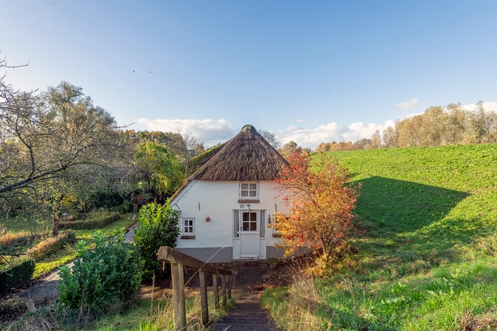 Bekijk foto 3 van Lekdijk Oost 22