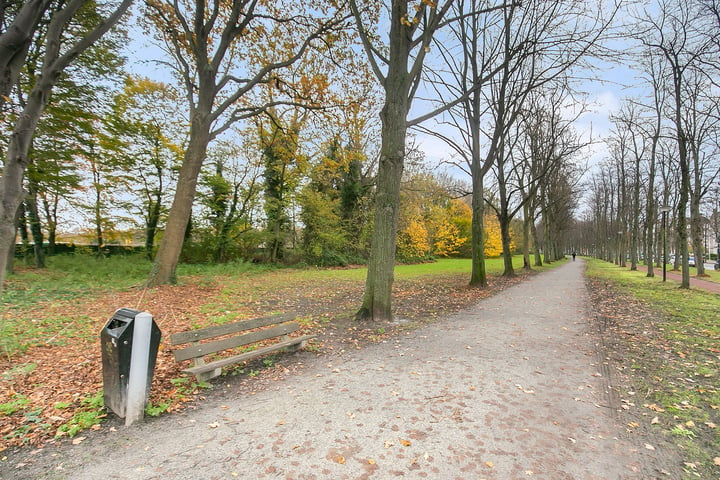 Bekijk foto 32 van Huis te Landelaan 134