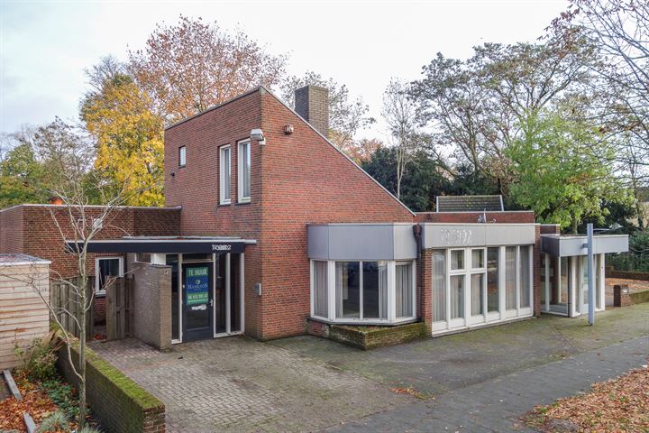 Spoorlaan 9, Deurne