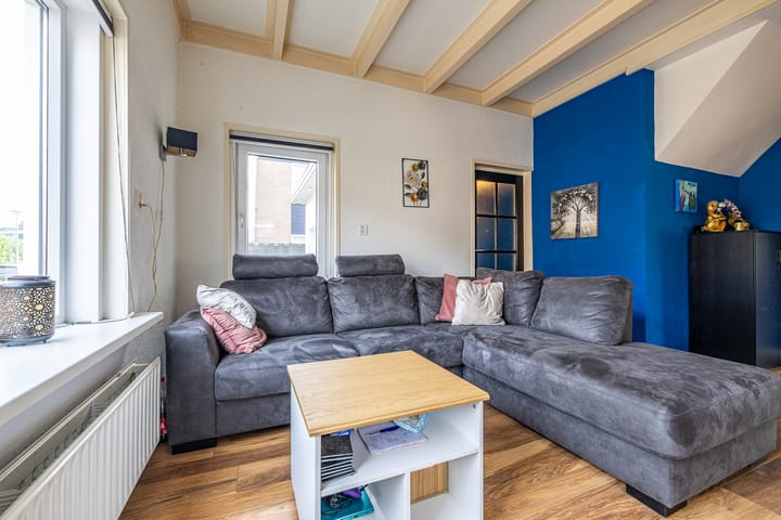 Foto 8 van Jan ten Catestraat 8