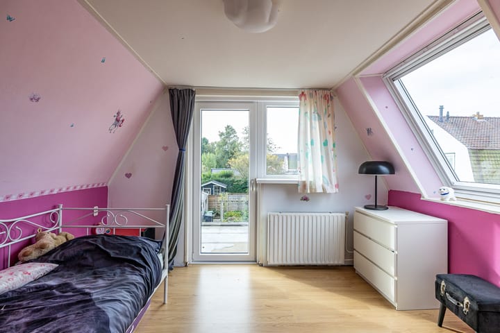 Foto 23 van Jan ten Catestraat 8