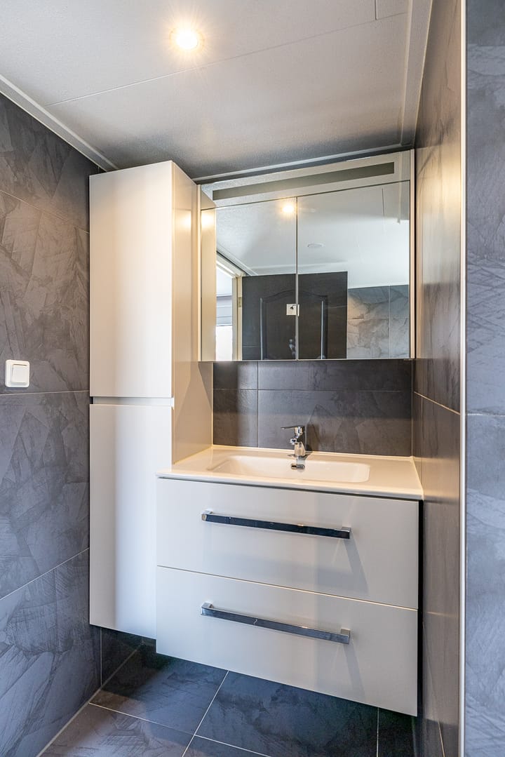 Foto 19 van Jan ten Catestraat 8