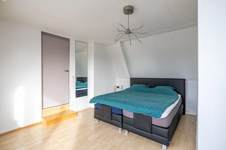 Foto 31 van Jan ten Catestraat 8