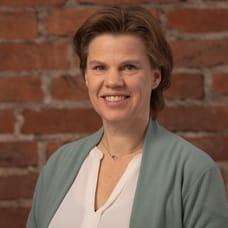 Gealine Keuken - Real Estate Agent