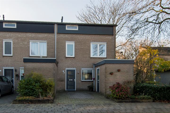 Bekijk foto 1 van Bartokstraat 16