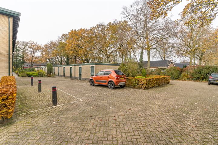 Bekijk foto 35 van Oosterlaan 99