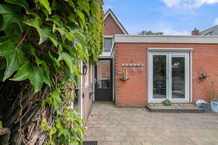 Bekijk foto 30 van Brugstraat 44