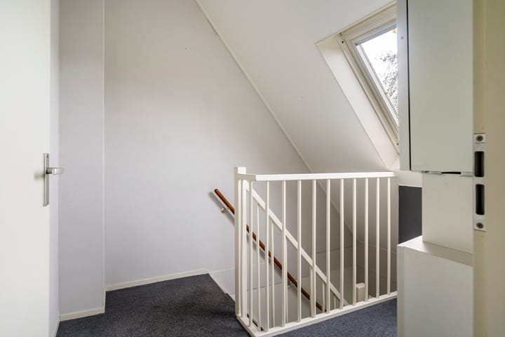 Photo 16 of Koaidyk 6-665