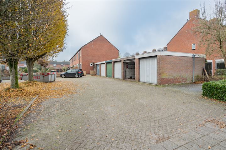 Bekijk foto 35 van Kluivingskampenweg 13