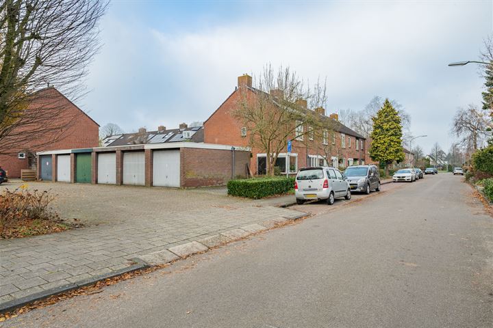 Bekijk foto 34 van Kluivingskampenweg 13